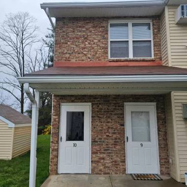 Main picture of 2630 Waldman Dr