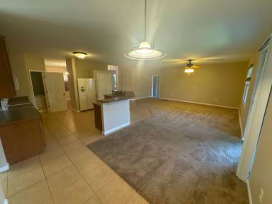 Main picture of 6340 Dearman St