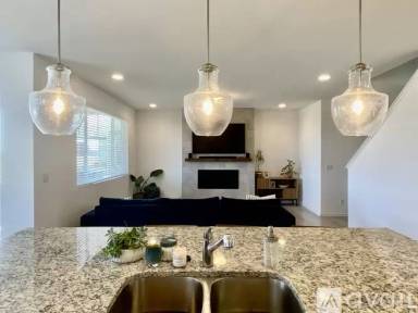 Main picture of 533 High Point Dr