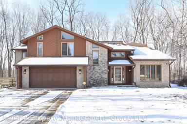 Main picture of 9608 Copley Dr