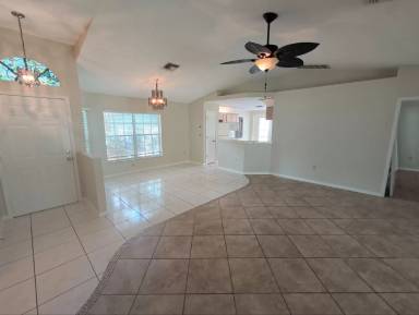 Main picture of 138 W Navarro Pl