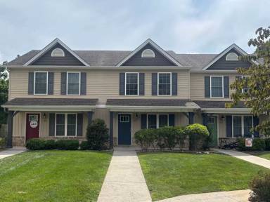 Main picture of 20 Gloucester Dr