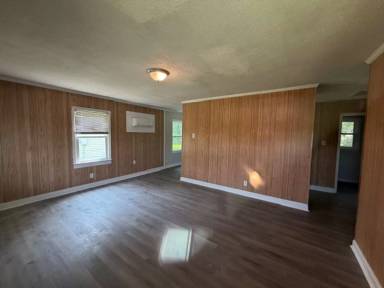 Main picture of 609 Marcella Dr