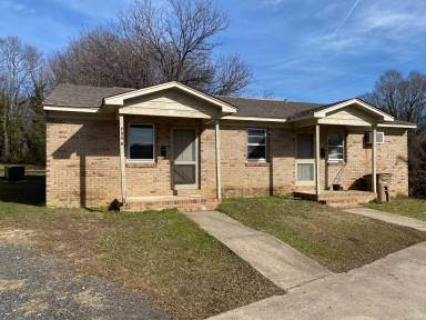 Main picture of 709 Legrand St