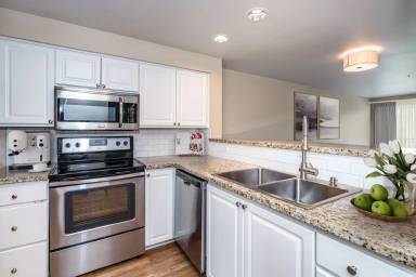 Main picture of 431 Kirkland Ave