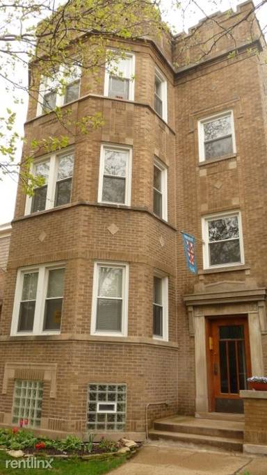Main picture of 4322 N Mozart St