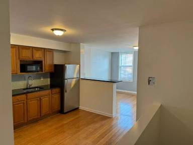 Main picture of 1419 Tasker St