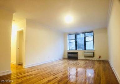 Main picture of 242 E 36th St