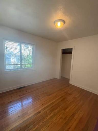 Main picture of 621 E Bellows St
