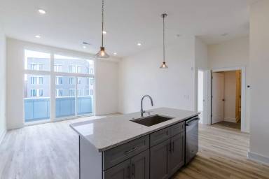 Main picture of 1115 Germantown Ave
