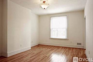 Main picture of 6340 Walnut St