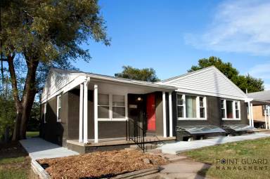 Main picture of 6002 E Oakwood Dr