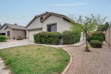 Main picture of 362 N Roger Way