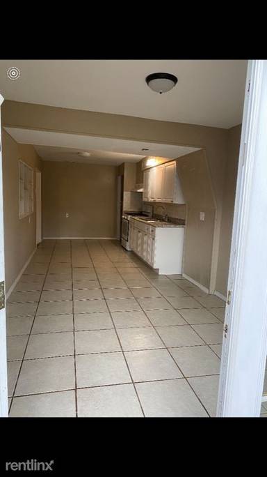 Main picture of 101 Cabaniss Ave