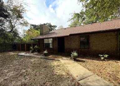 Main picture of Chisholm Road Apt A4 9345