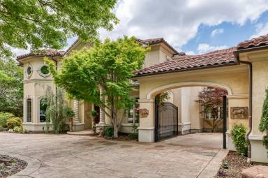 Main picture of 5901 Waterview Ct
