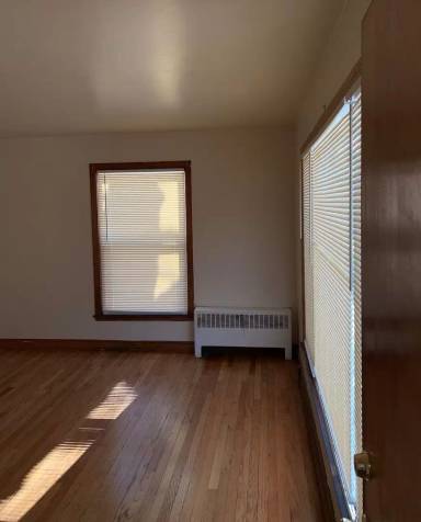 Main picture of 7218 W Burleigh St