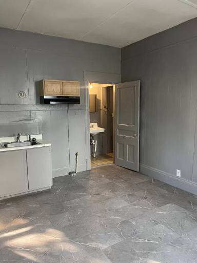 Main picture of 1300 Lodi St - 5