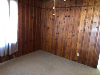 Main picture of 2403 3rd Ave