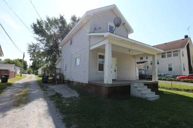 Main picture of 7 N Oneil St