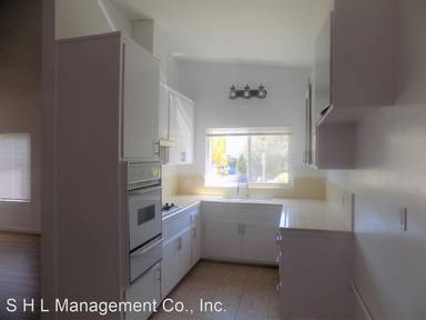 Main picture of 651 Hill St