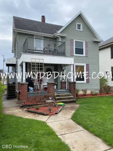 Main picture of 1014 Lake Ave