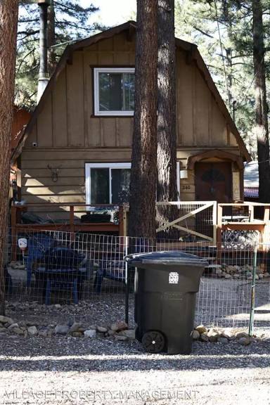 Main picture of 240 Victoria Ln