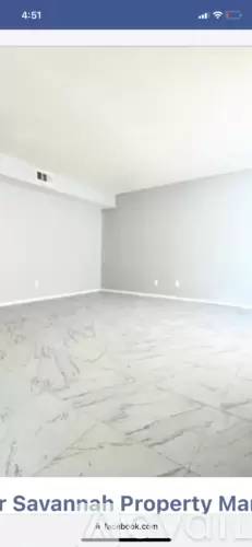 Main picture of 100 Lewis Dr