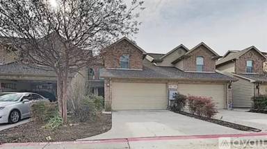 Main picture of 110 Barrington Ln