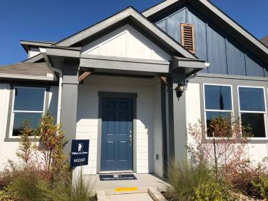 Main picture of 5301 Golden Canary Ln