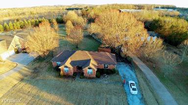 Main picture of 2790 Cooks Rd