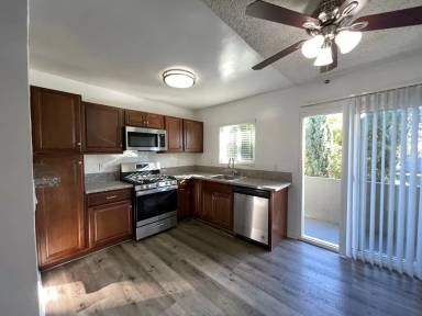 Main picture of 271 Parke