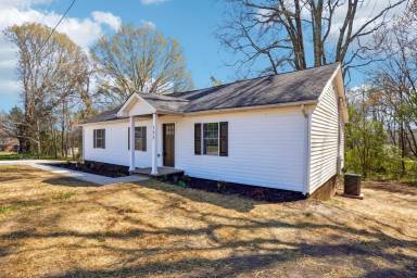 Main picture of 132 Shady Grove Rd