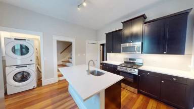 Main picture of 1709 N 4th St