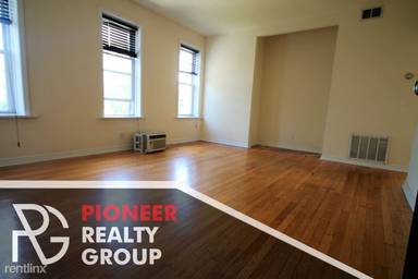 Main picture of 3034-48 W Wellington Ave & 3000-08 N Whipple St