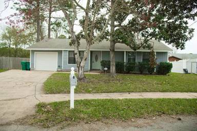 Main picture of 1116 Green Tree Ct