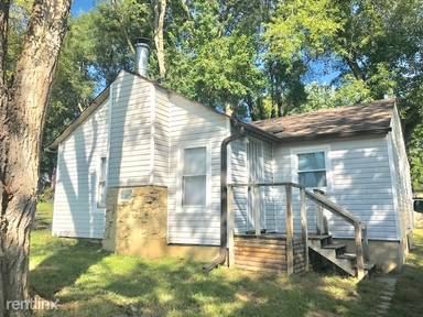 Main picture of 139 N Cedar Ave