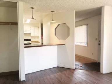 Main picture of 3325 Boniface Pkwy