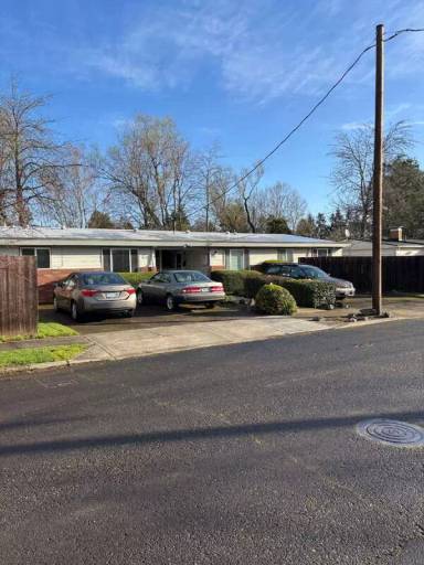 Main picture of 12th St 4-Plex
