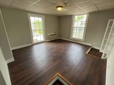 Main picture of 1221 White Ave