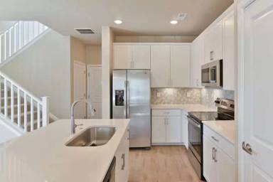 Main picture of 16405 Rustlers Range Pt