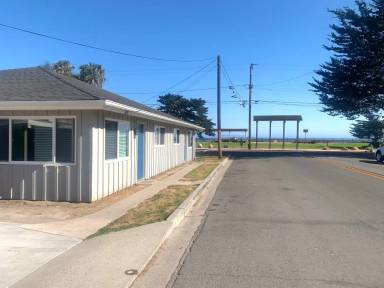 Main picture of 6742 Del Playa Dr