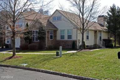 Main picture of 6 Sioux Ln