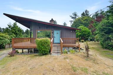 Main picture of 3612 Seabreeze Avenue - 1