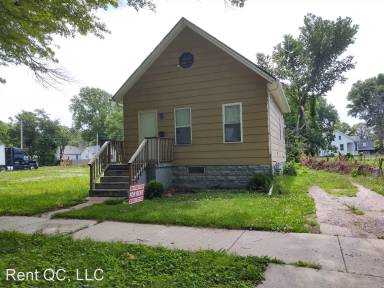 Main picture of 926 10th Ave