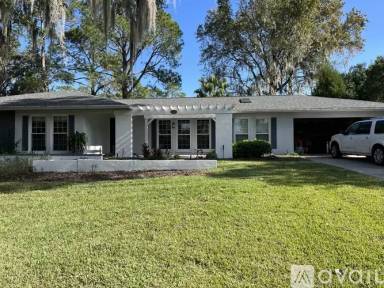 Main picture of 6503 SW 35th Way