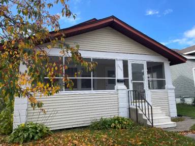 Main picture of 2319 7th St