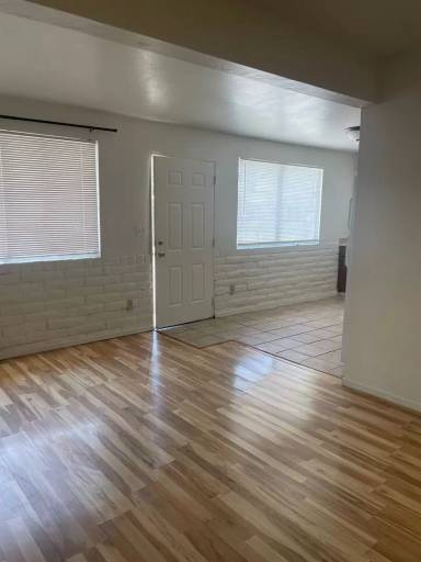 Main picture of 3609 Glenn