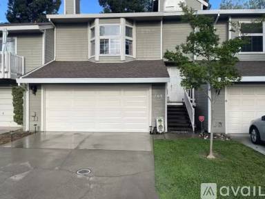 Main picture of 209 Live Oak Cir