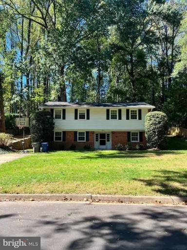 Main picture of 3900 Ivydale Dr